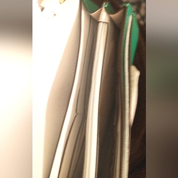 New KATE SPADE Leather Gemma Scalloped Wallet on a Chain Crossbody NWT - Picture 5 of 6